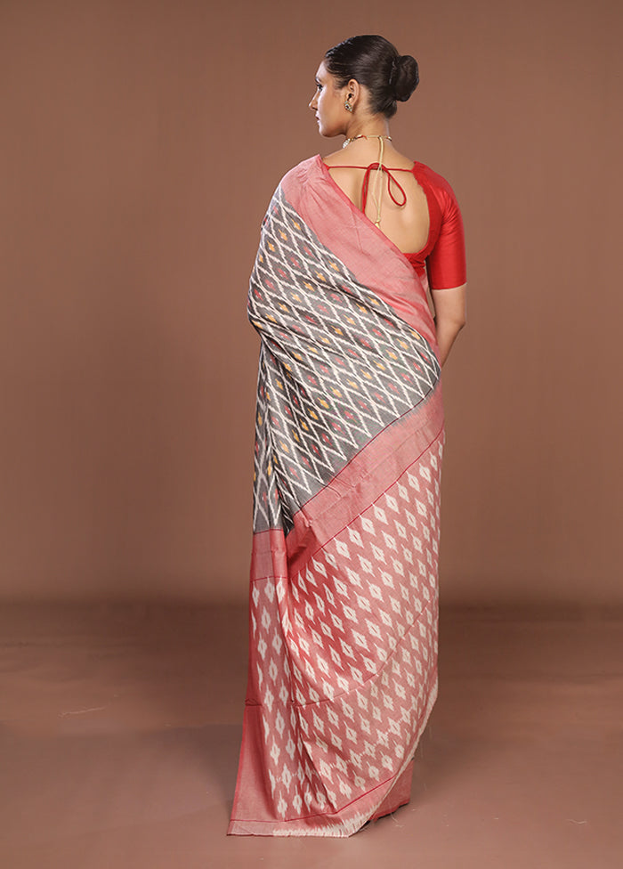 Grey Ikkat Silk Saree With Blouse Piece