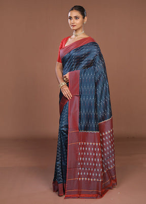 Blue Ikkat Silk Saree With Blouse Piece