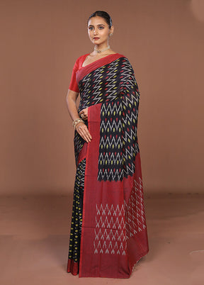 Black Ikkat Silk Saree With Blouse Piece