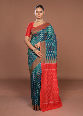 Red Ikkat Silk Saree With Blouse Piece