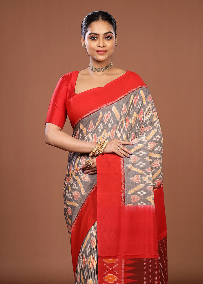 Grey Ikkat Cotton Saree With Blouse Piece