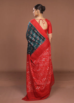 Green Ikkat Silk Saree With Blouse Piece