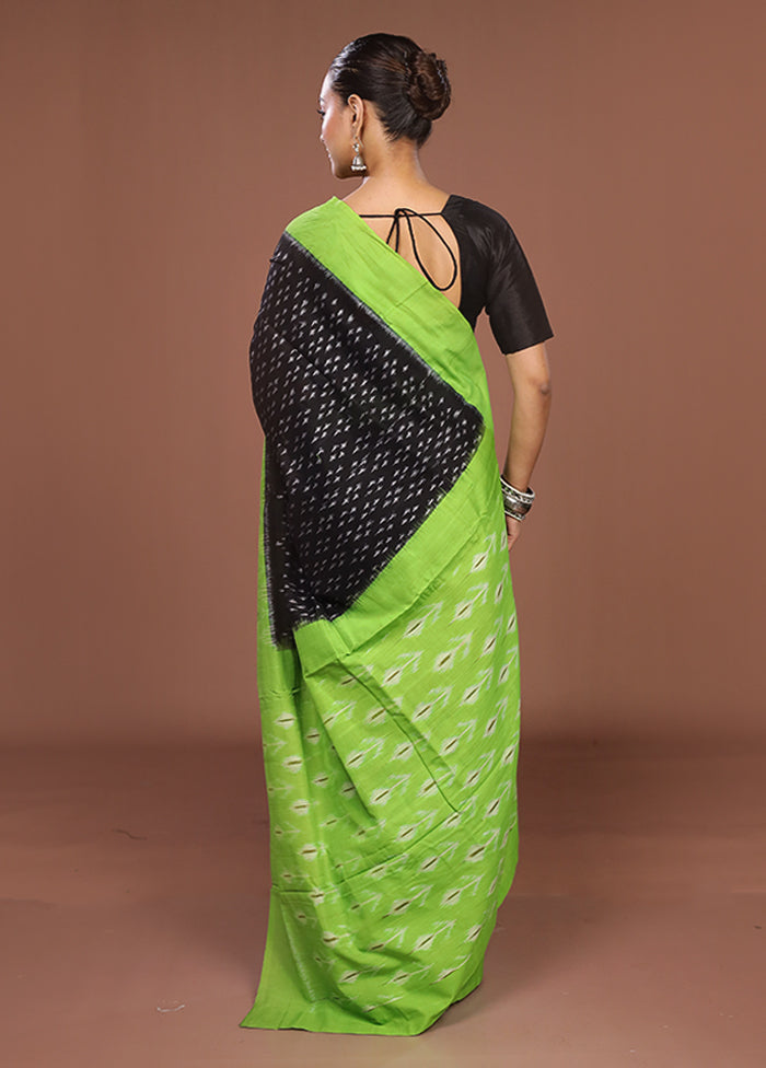 Black Ikkat Silk Saree With Blouse Piece