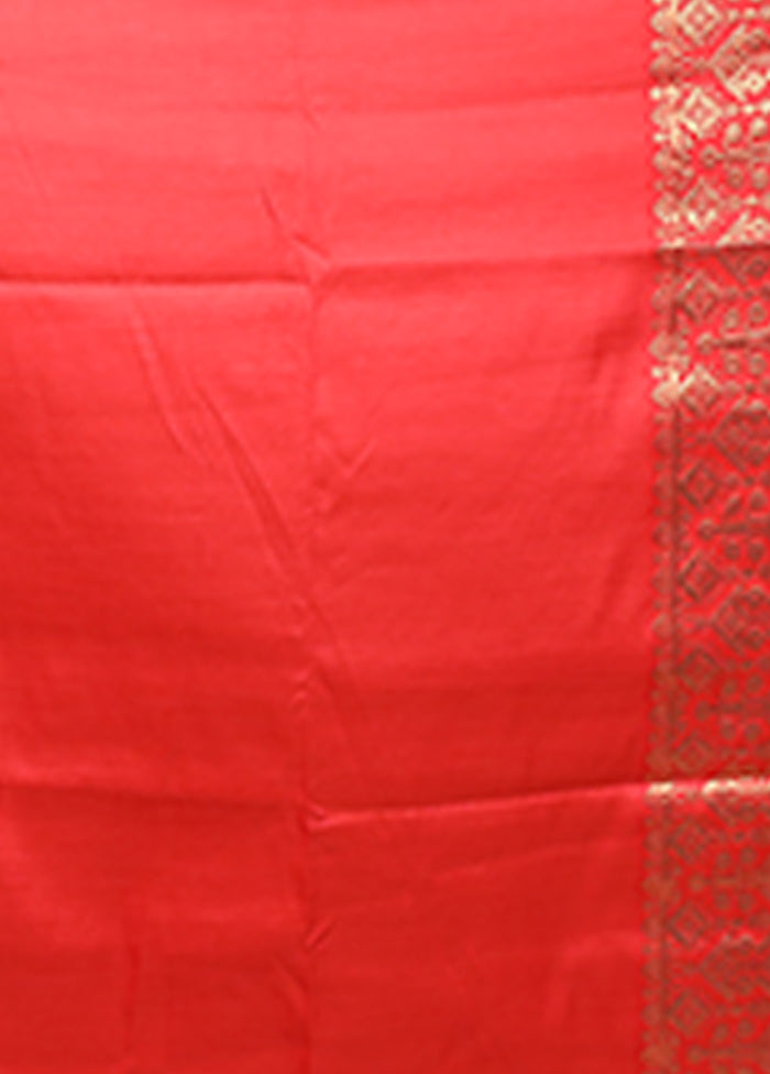 Cream Assam Silk Saree With Blouse Piece