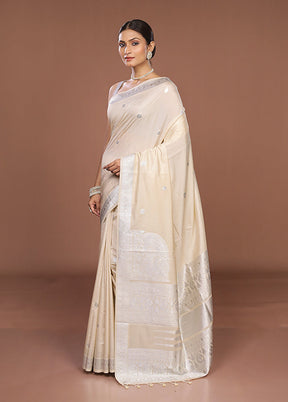 Cream Dupion Silk Saree With Blouse Piece