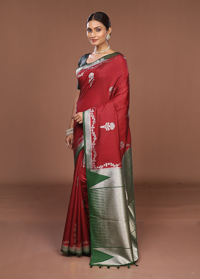 Maroon Dupion Silk Saree With Blouse Piece