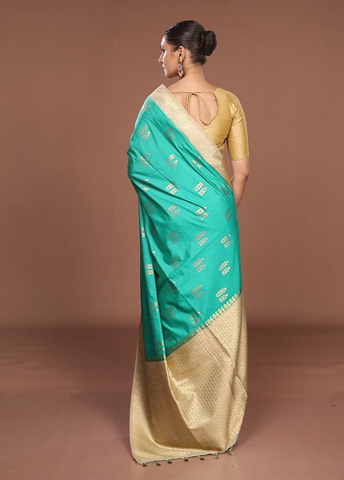 Green Dupion Silk Saree With Blouse Piece