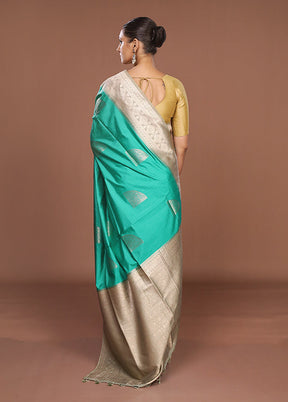 Green Dupion Silk Saree With Blouse Piece