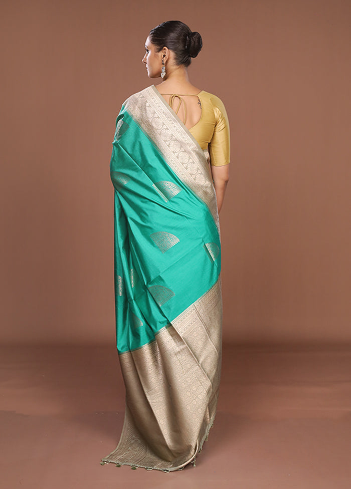 Green Dupion Silk Saree With Blouse Piece