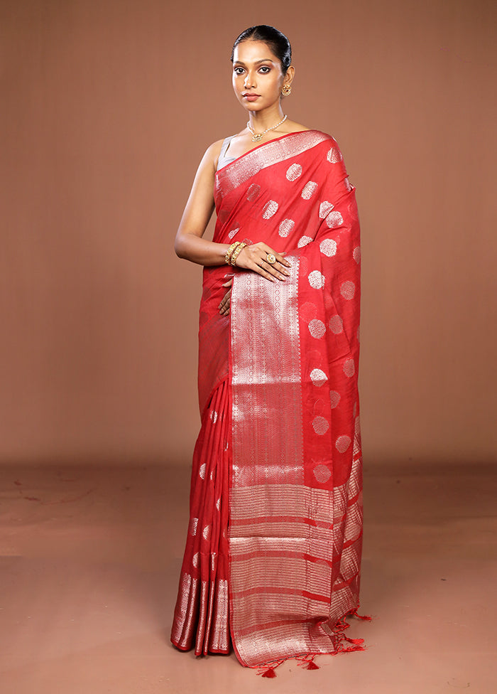 Red Dupion Silk Saree With Blouse Piece