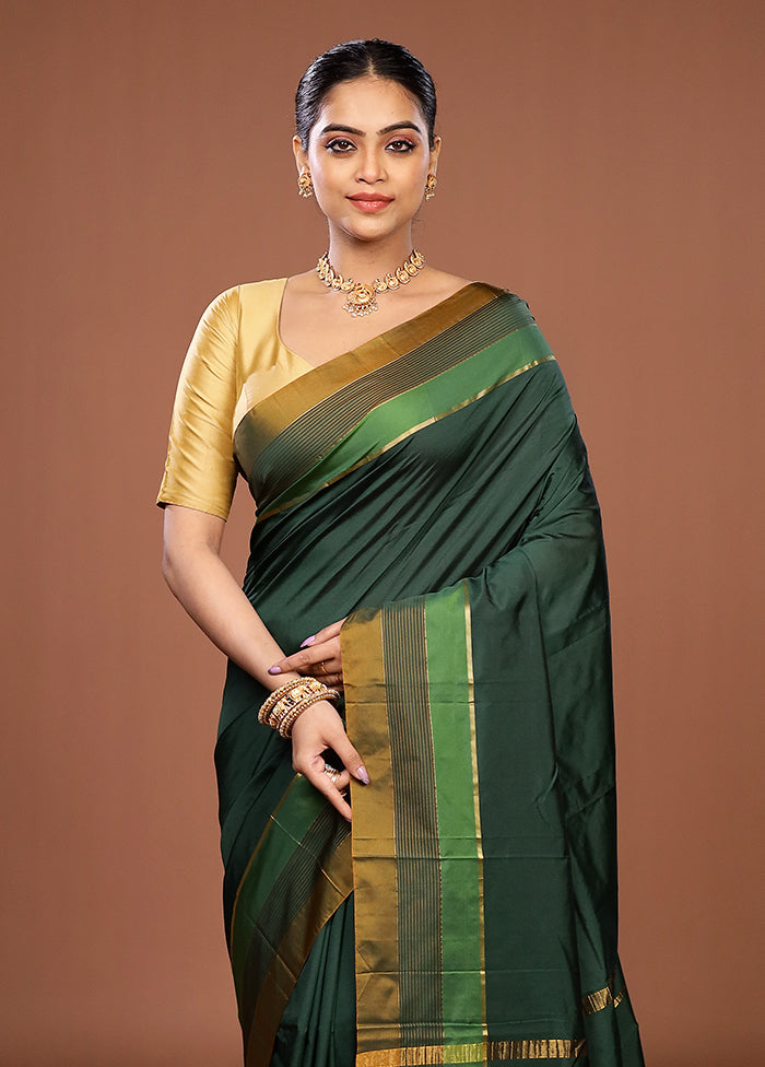 Green Kanjivaram Silk Saree With Blouse Piece