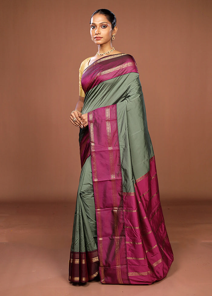 Green Kanjivaram Silk Saree With Blouse Piece
