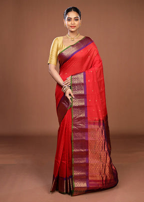 Red Gadwal Pure Silk Saree Without Blouse Piece