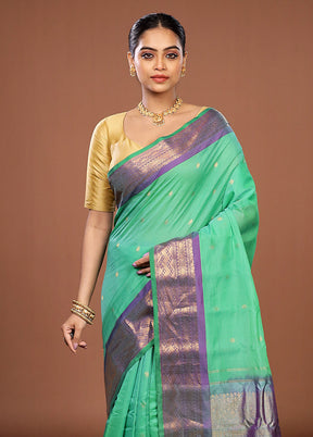 Green Gadwal Pure Silk Saree Without Blouse Piece