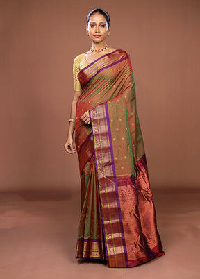 Green Gadwal Pure Silk Saree Without Blouse Piece