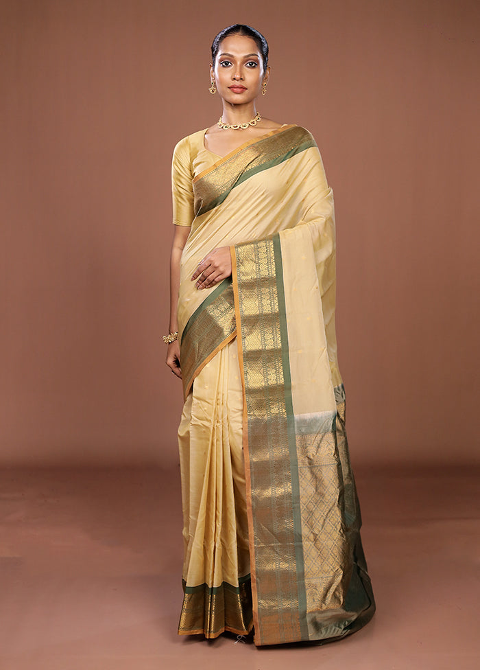 Cream Gadwal Pure Silk Saree Without Blouse Piece