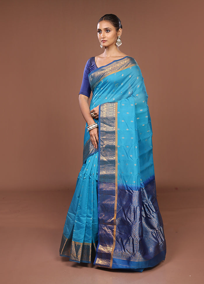 Blue Gadwal Pure Silk Saree Without Blouse Piece