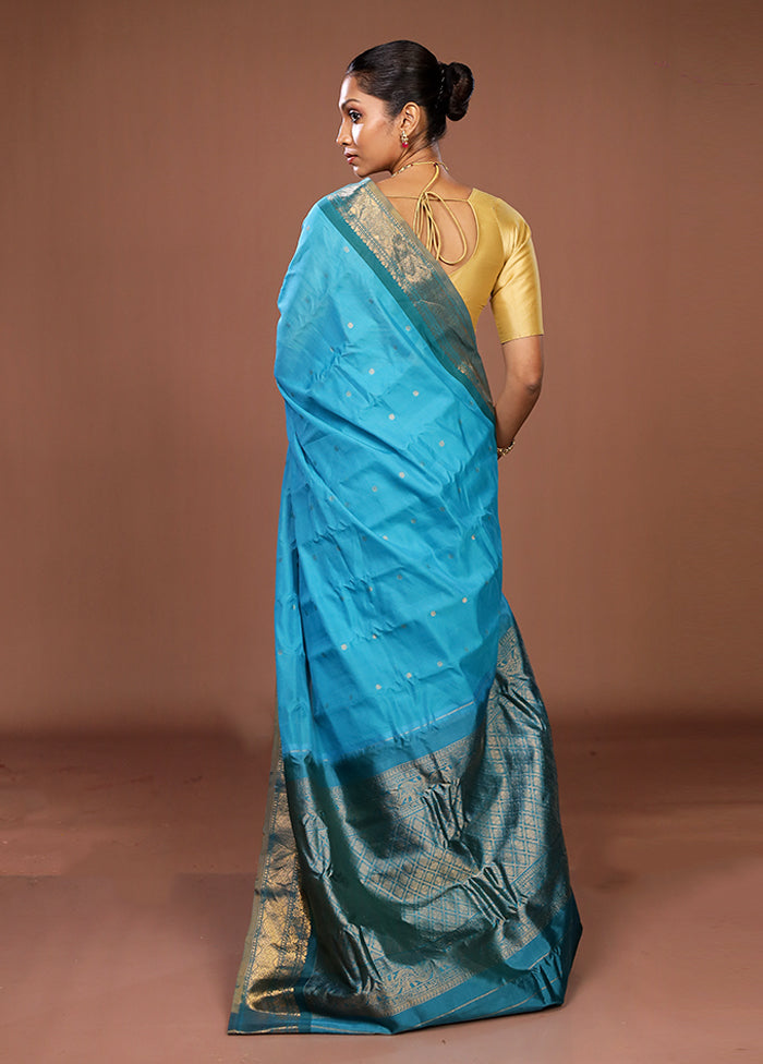 Blue Gadwal Pure Silk Saree Without Blouse Piece
