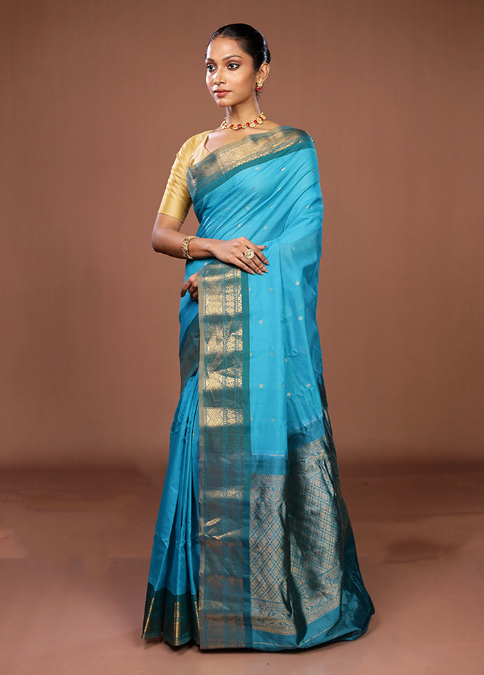 Blue Gadwal Pure Silk Saree Without Blouse Piece