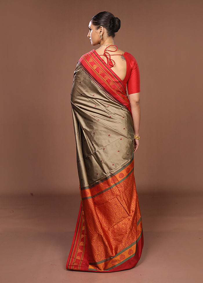 Grey Kanjivaram Silk Saree With Blouse Piece