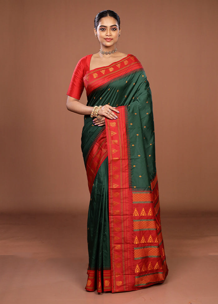 Green Kanjivaram Silk Saree With Blouse Piece