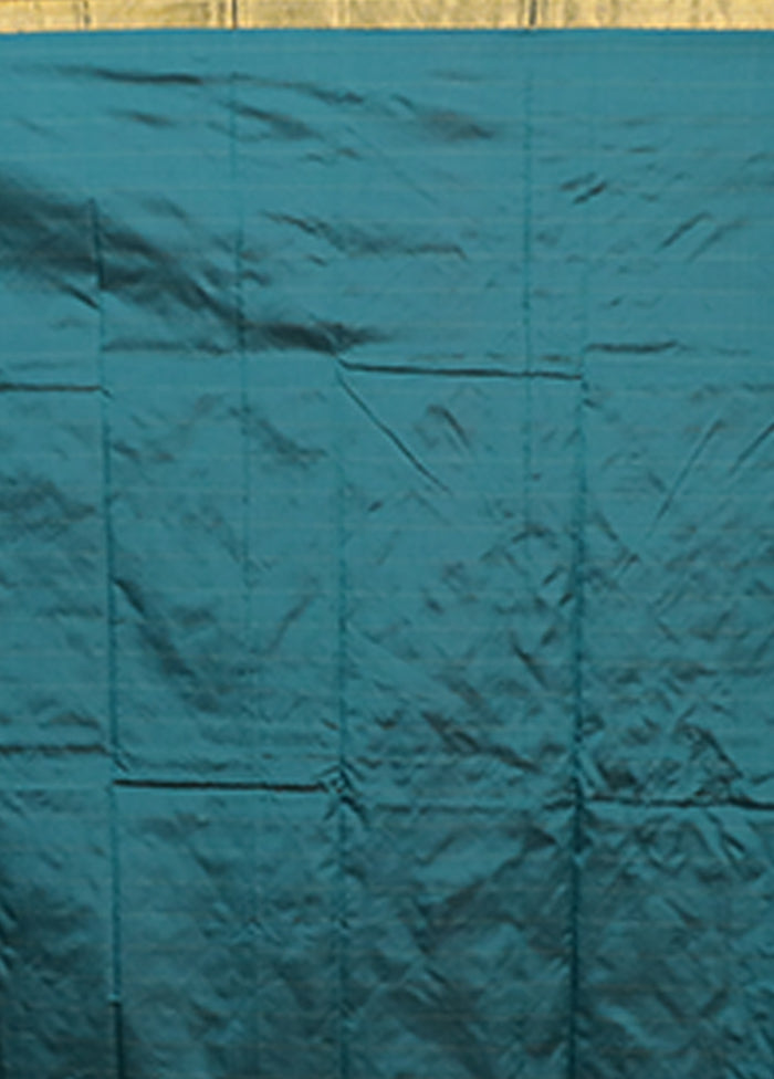 Green Kanjivaram Silk Saree With Blouse Piece