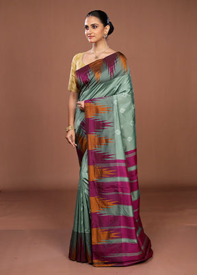 Green Kanjivaram Silk Saree With Blouse Piece