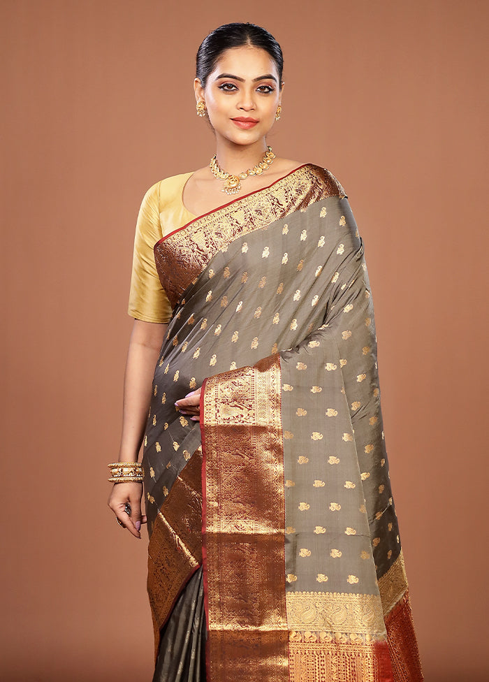 Grey Handloom Kanjivaram Pure Silk Saree With Blouse Piece