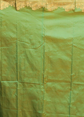 Green Handloom Kanjivaram Pure Silk Saree With Blouse Piece