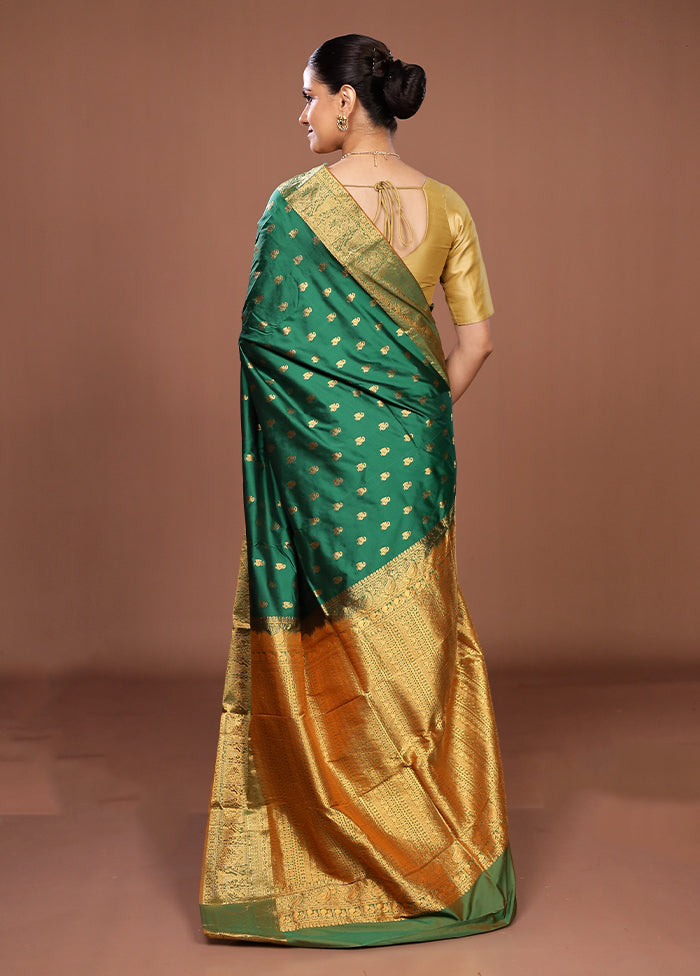Green Handloom Kanjivaram Pure Silk Saree With Blouse Piece