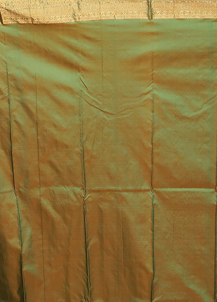 Green Handloom Kanjivaram Pure Silk Saree With Blouse Piece