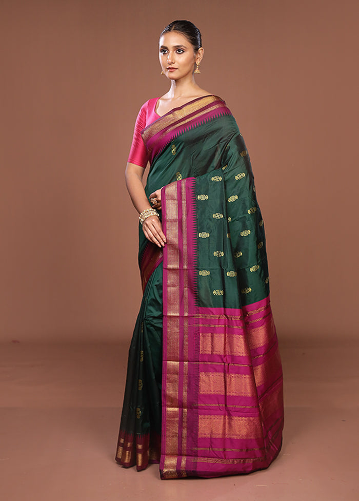Green Kanjivaram Silk Saree With Blouse Piece