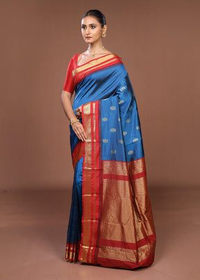 Blue Kanjivaram Silk Saree With Blouse Piece