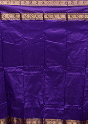 Blue Handloom Kanjivaram Pure Silk Saree With Blouse Piece