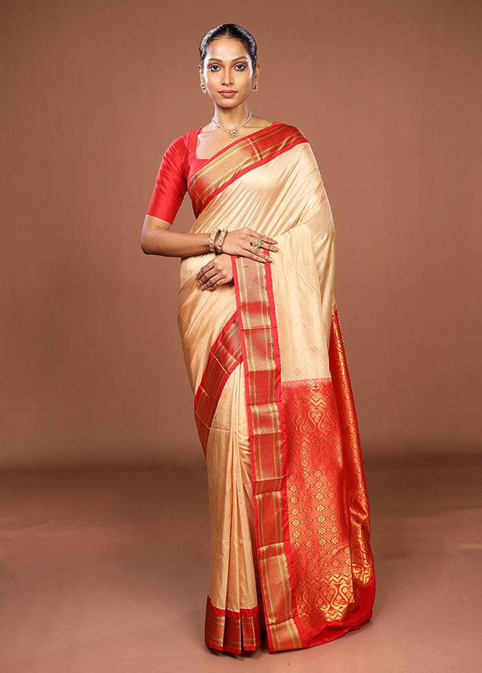 Cream Handloom Kanjivaram Pure Silk Saree With Blouse Piece