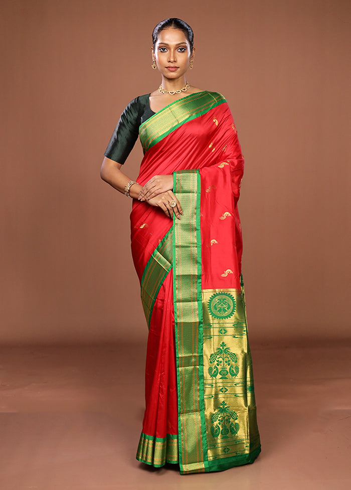 Red Handloom Kanjivaram Pure Silk Saree With Blouse Piece