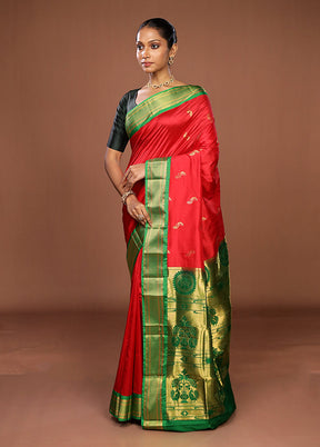 Red Handloom Kanjivaram Pure Silk Saree With Blouse Piece