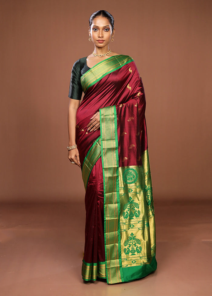 Purple Handloom Kanjivaram Pure Silk Saree With Blouse Piece