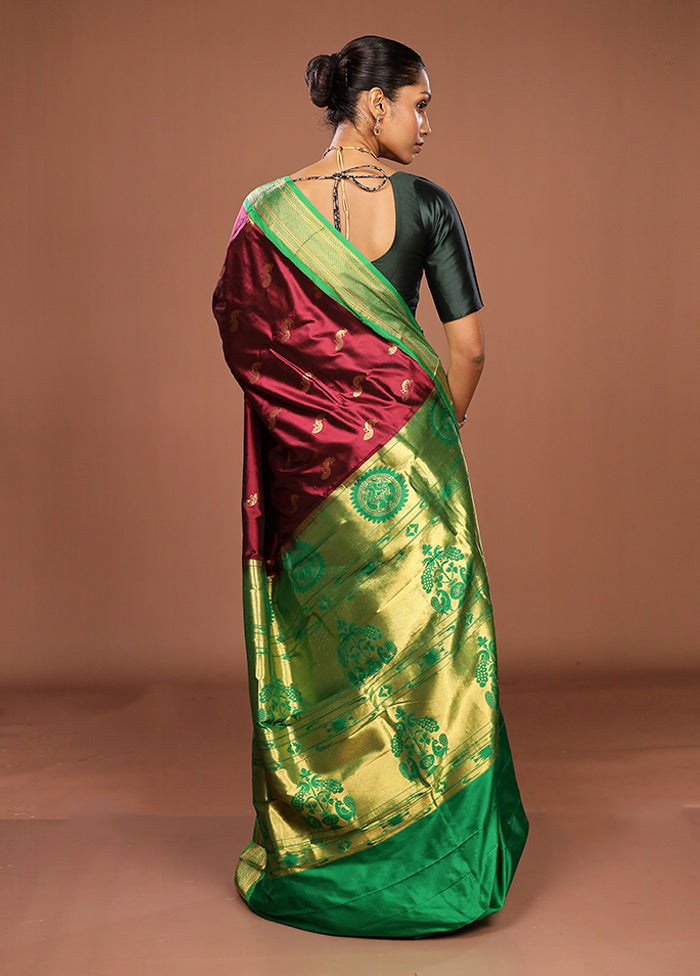 Purple Handloom Kanjivaram Pure Silk Saree With Blouse Piece