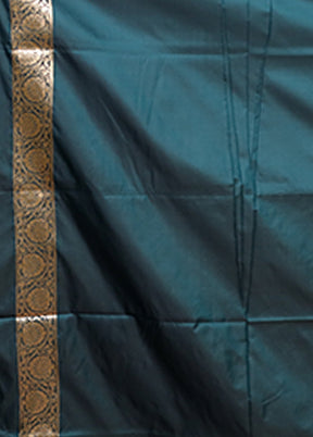 Green Banarasi Silk Saree With Blouse Piece