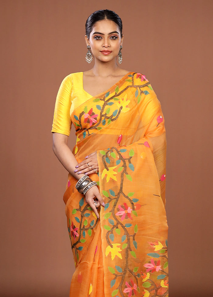Yellow Handloom Matka Pure Silk Saree With Blouse Piece