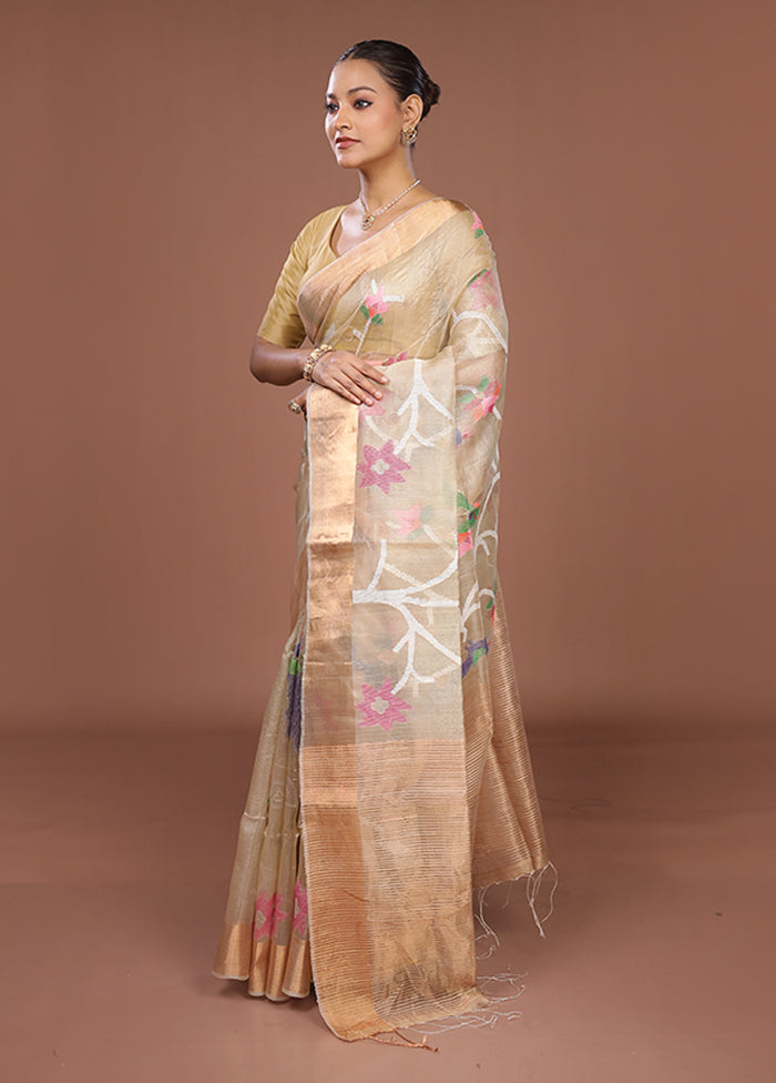 Cream Handloom Tussar Pure Silk Saree With Blouse Piece