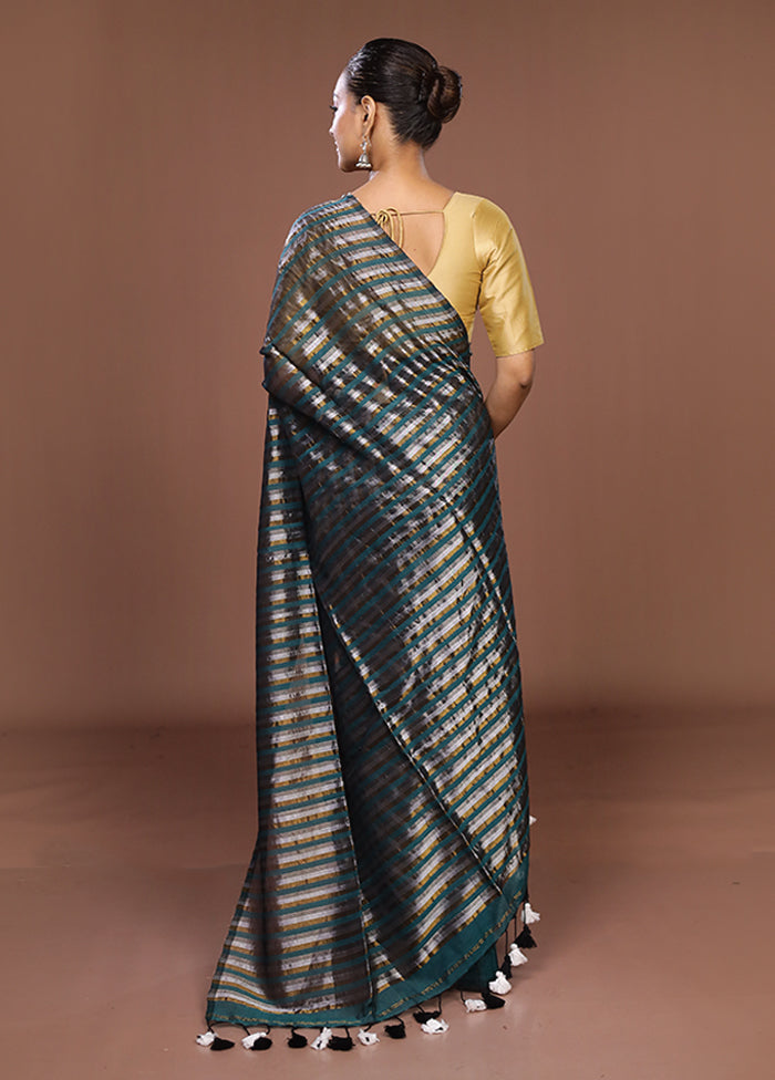 Multicolor Matka Silk Saree With Blouse Piece