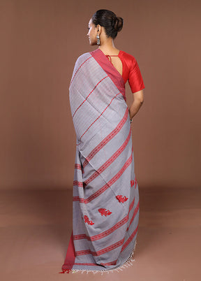 Grey Matka Silk Saree With Blouse Piece