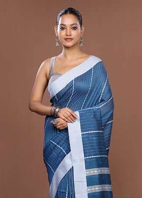 Blue Matka Silk Saree With Blouse Piece