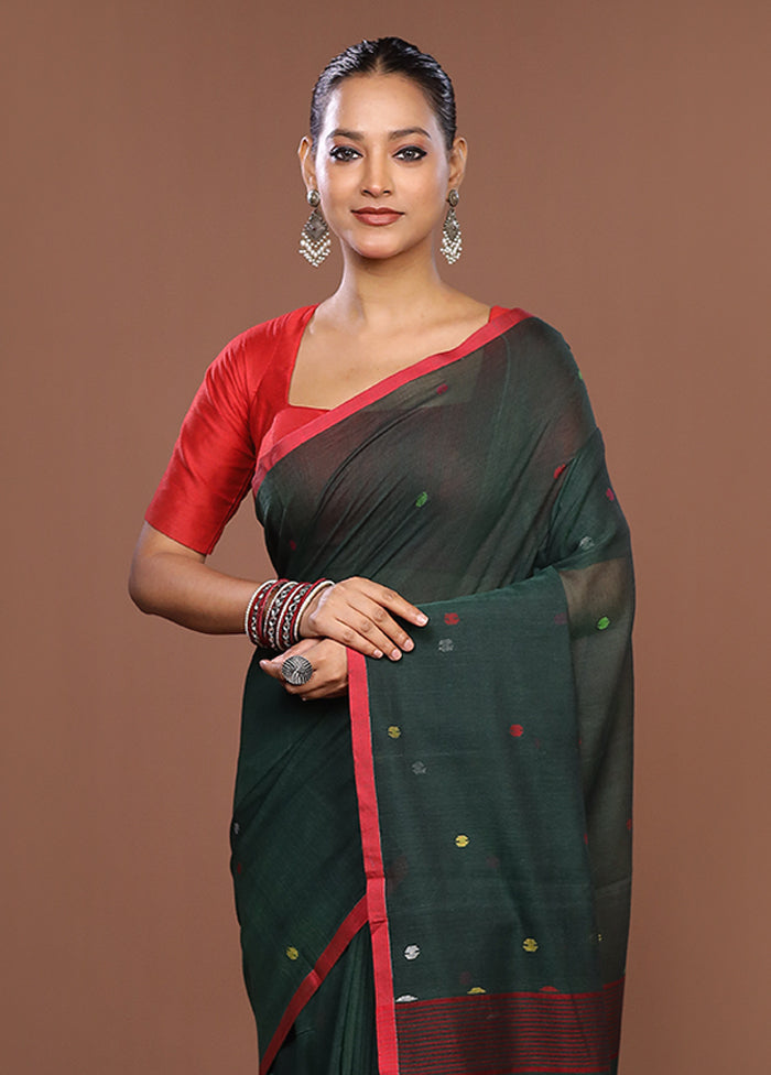 Green Matka Silk Saree With Blouse Piece