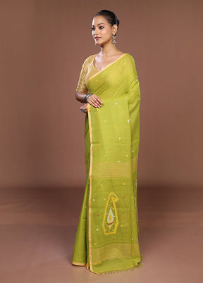 Green Matka Silk Saree With Blouse Piece
