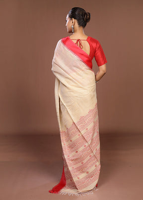 Cream Handloom Tussar Pure Silk Saree With Blouse Piece