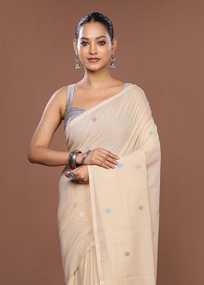 Cream Matka Silk Saree With Blouse Piece