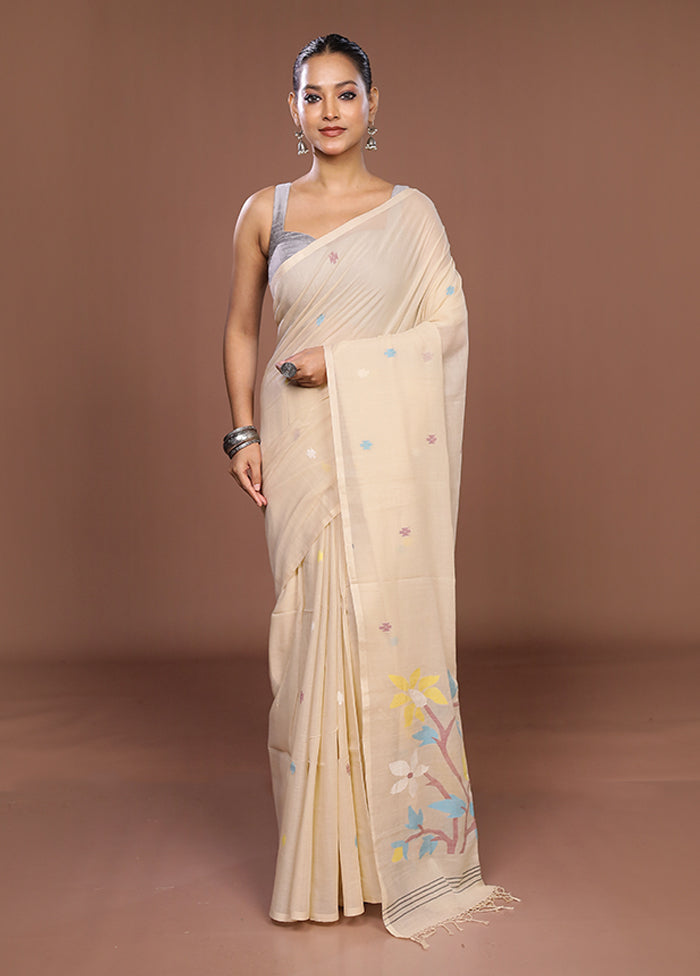 Cream Matka Silk Saree With Blouse Piece